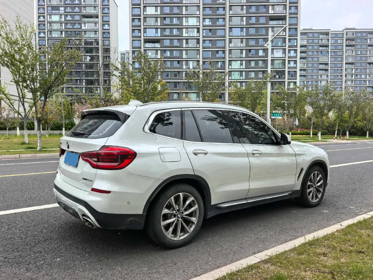 2020 BMW X3 2.0T 184HP L4 8AT,autocango,china used car exporter,china ev exporter,chinese used car exporter,chinese used ev exporter