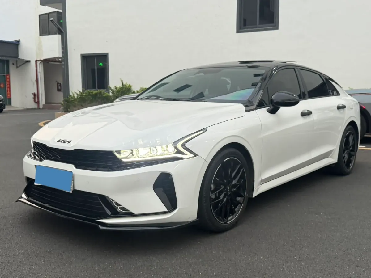 2021 Kia K5 2.0T 240HP L4 8AT,autocango,china used car exporter,china ev exporter,chinese used car exporter,chinese used ev exporter