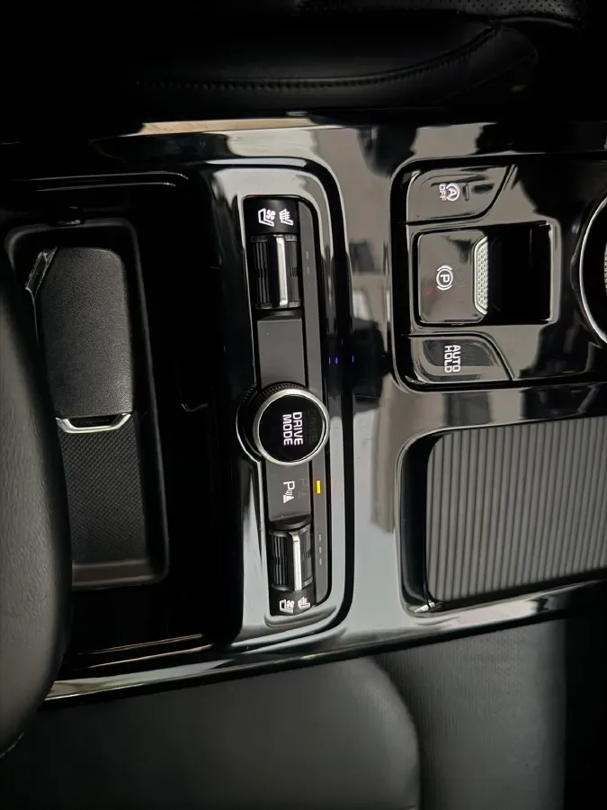 2021 Kia K5 2.0T 240HP L4 8AT,autocango,china used car exporter,china ev exporter,chinese used car exporter,chinese used ev exporter