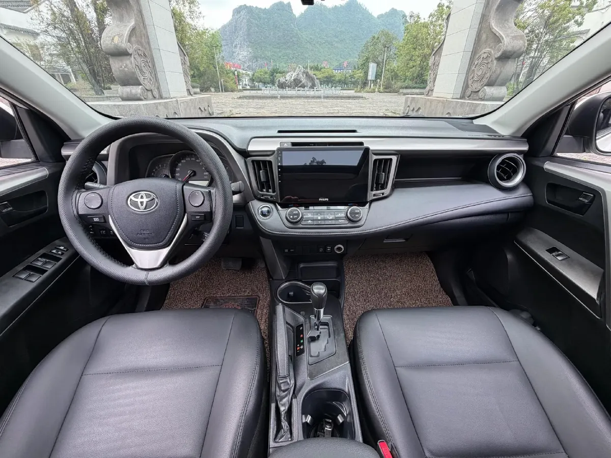 2016 Mitsubishi Outlander 2.0L 150HP L4 CVT,autocango,china used car exporter,china ev exporter,chinese used car exporter,chinese used ev exporter