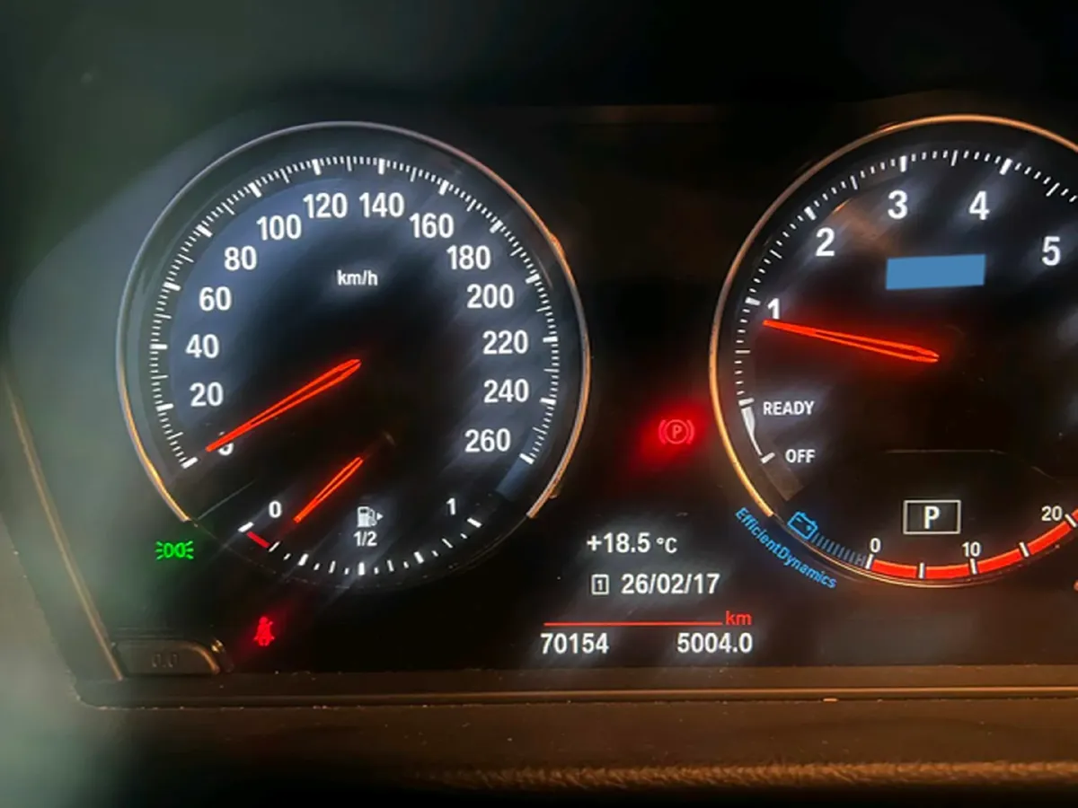 2021 BMW 1 Series 1.5T 140HP L3 7DCT,autocango,china used car exporter,china ev exporter,chinese used car exporter,chinese used ev exporter