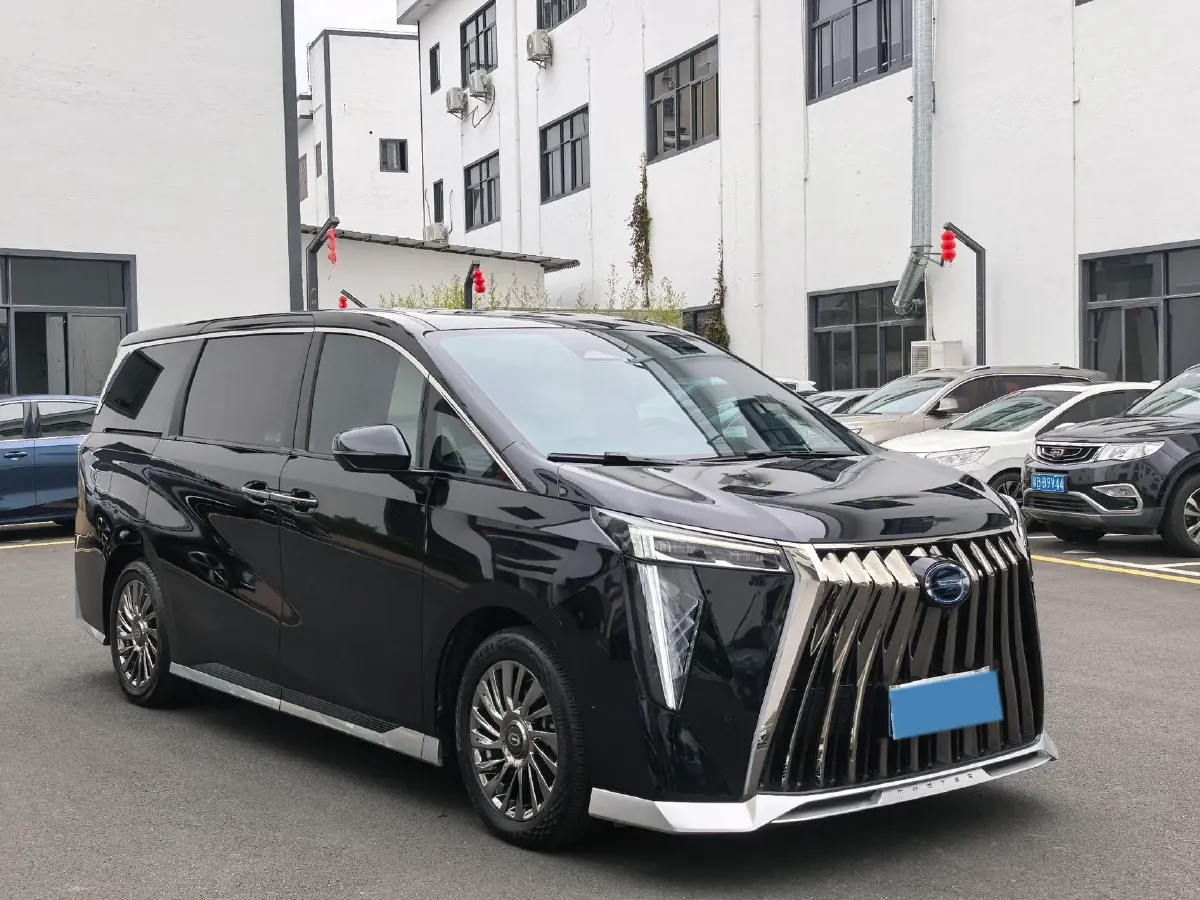 2023 GAC Trumpchi M8 2.0T 190HP L4 E-CVT Hybrid,autocango,china used car exporter,china ev exporter,chinese used car exporter,chinese used ev exporter