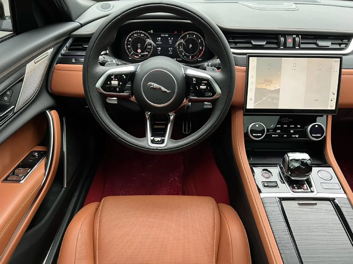 2025 Jaguar XFL 2.0T 300HP L4 8AT,autocango,china used car exporter,china ev exporter,chinese used car exporter,chinese used ev exporter