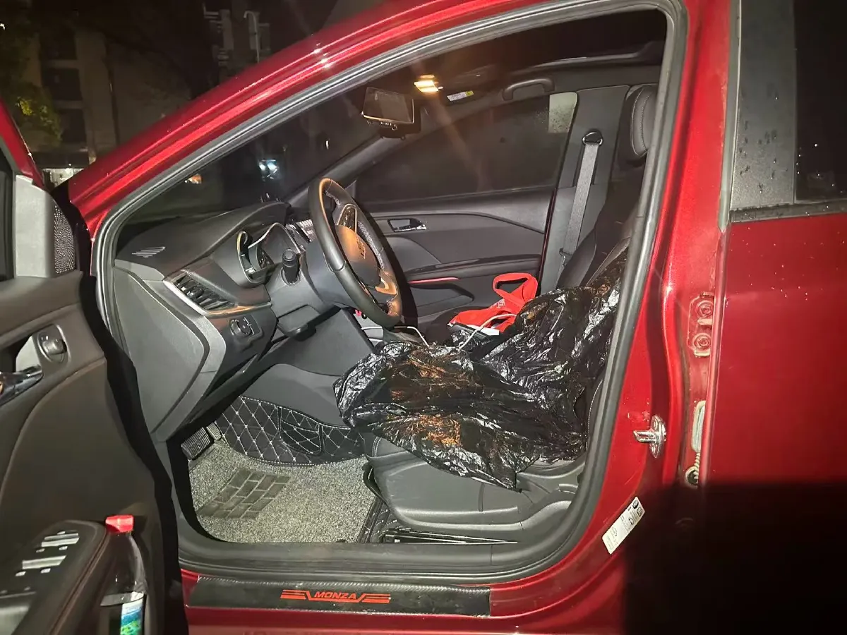 2019 Chevrolet Monza 1.3T 163HP L3 6AT,autocango,china used car exporter,china ev exporter,chinese used car exporter,chinese used ev exporter