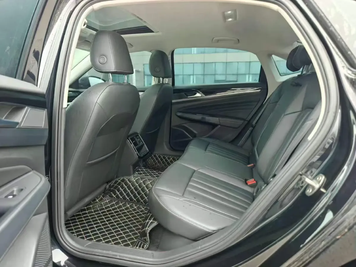 2023 Volkswagen Passat 1.4T 150HP L4 7DCT,autocango,china used car exporter,china ev exporter,chinese used car exporter,chinese used ev exporter