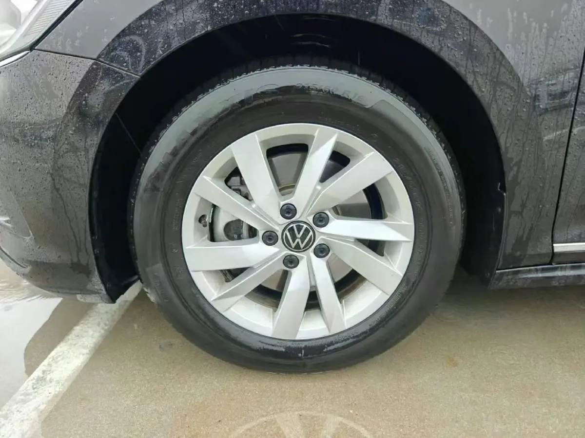 2023 Volkswagen Passat 1.4T 150HP L4 7DCT,autocango,china used car exporter,china ev exporter,chinese used car exporter,chinese used ev exporter