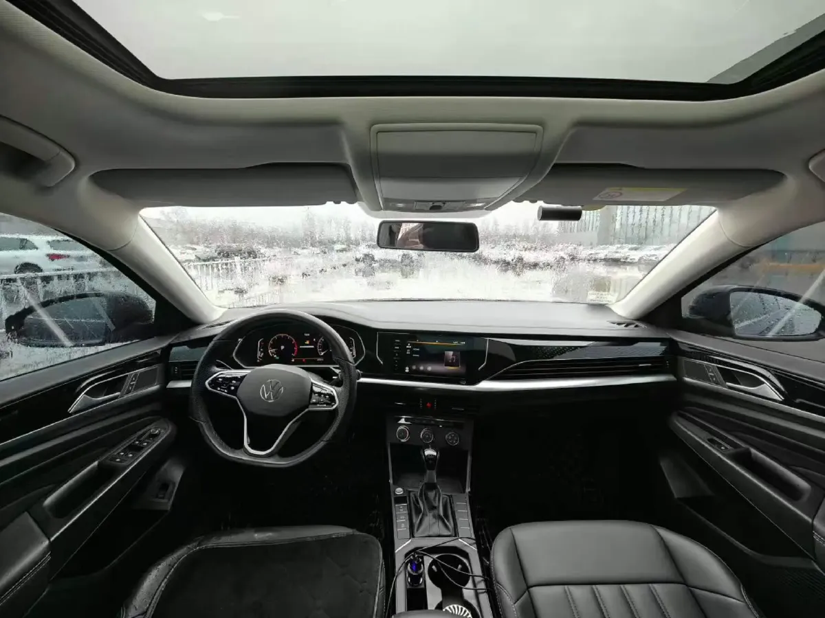 2023 Volkswagen Passat 1.4T 150HP L4 7DCT,autocango,china used car exporter,china ev exporter,chinese used car exporter,chinese used ev exporter