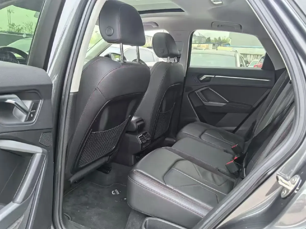 2020 Audi Q3 Sportback 2.0T 220HP L4 7DCT,autocango,china used car exporter,china ev exporter,chinese used car exporter,chinese used ev exporter