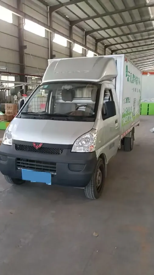 2023 WuLing RongGuang New Truck 2.0L 136HP L4 5MT,autocango,china used car exporter,china ev exporter,chinese used car exporter,chinese used ev exporter