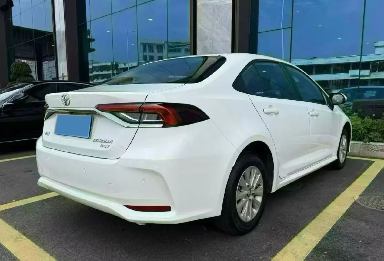 2022 Toyota Corolla 1.2T 116HP L4 CVT,autocango,china used car exporter,china ev exporter,chinese used car exporter,chinese used ev exporter