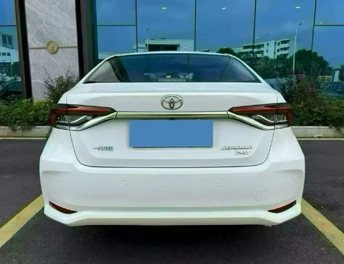 2022 Toyota Corolla 1.2T 116HP L4 CVT,autocango,china used car exporter,china ev exporter,chinese used car exporter,chinese used ev exporter