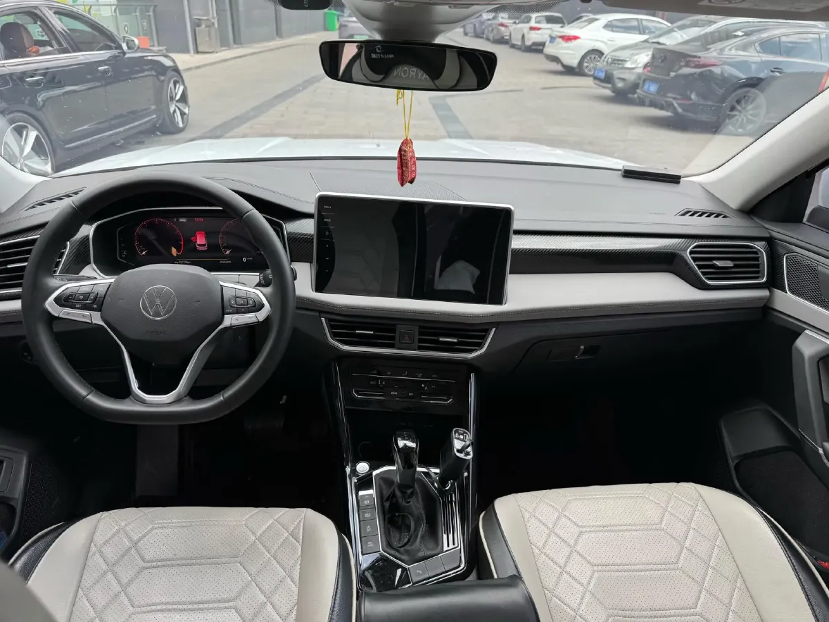 2025 Volkswagen Tayron 1.5T 160HP L4 7DCT,autocango,china used car exporter,china ev exporter,chinese used car exporter,chinese used ev exporter