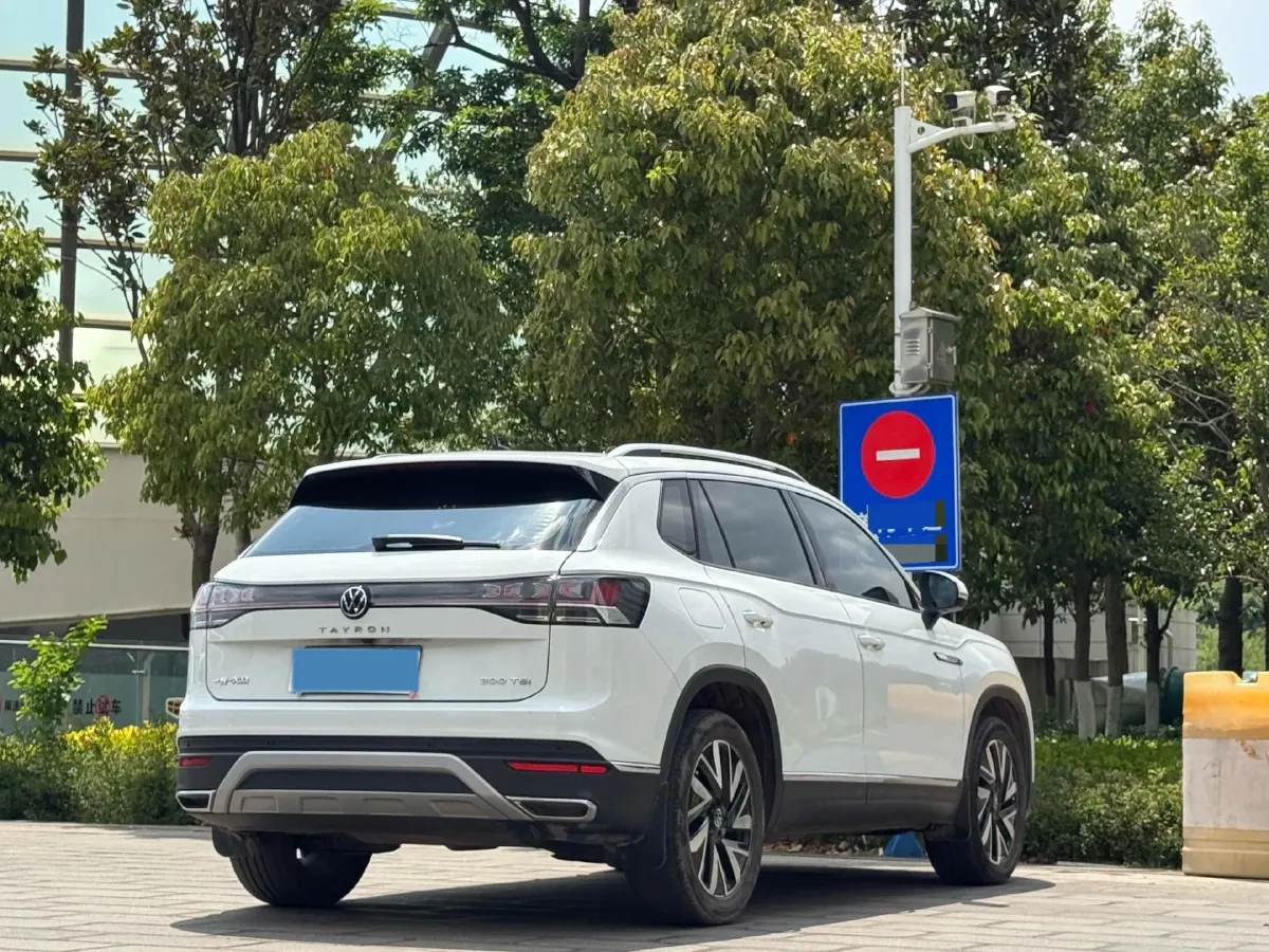 2025 Volkswagen Tayron 1.5T 160HP L4 7DCT,autocango,china used car exporter,china ev exporter,chinese used car exporter,chinese used ev exporter