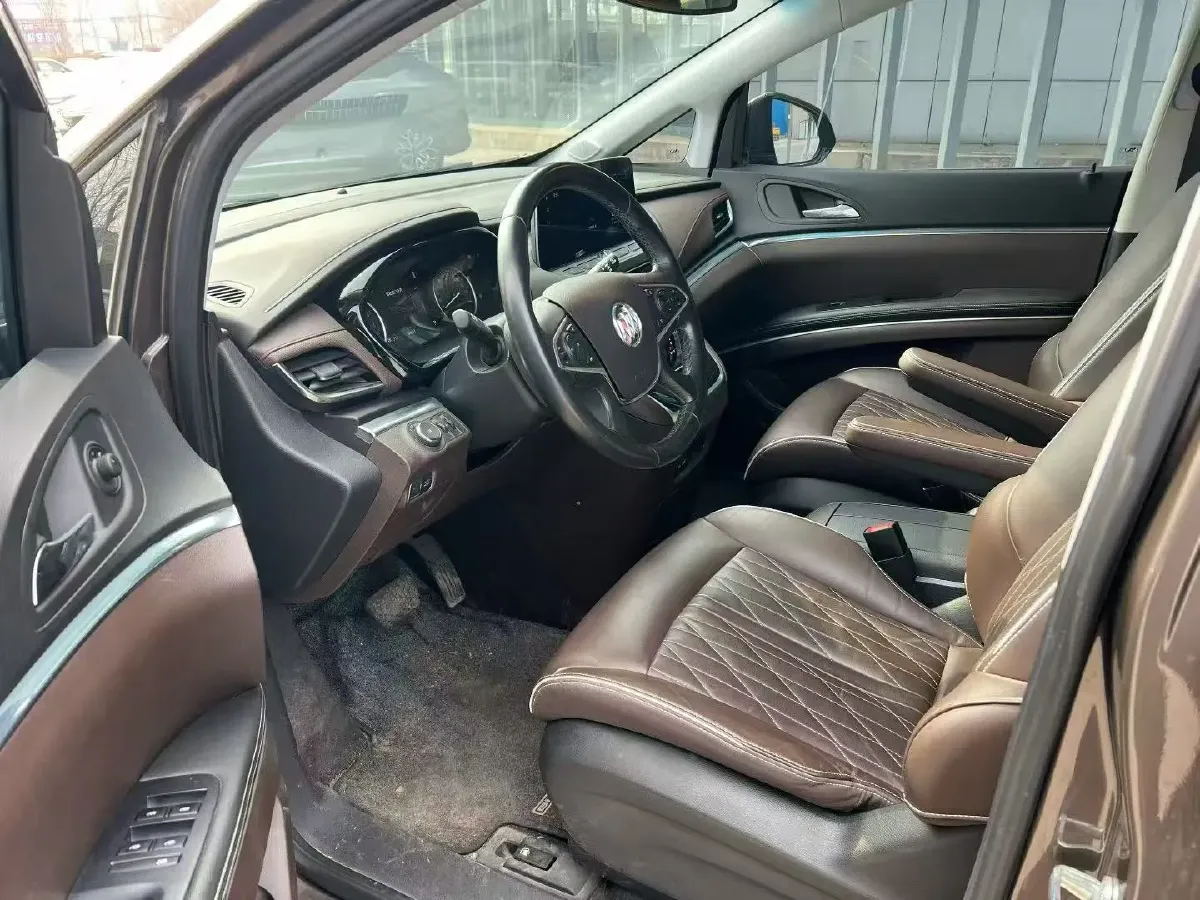 2023 Buick GL8 2.0T 237HP L4 9AT,autocango,china used car exporter,china ev exporter,chinese used car exporter,chinese used ev exporter