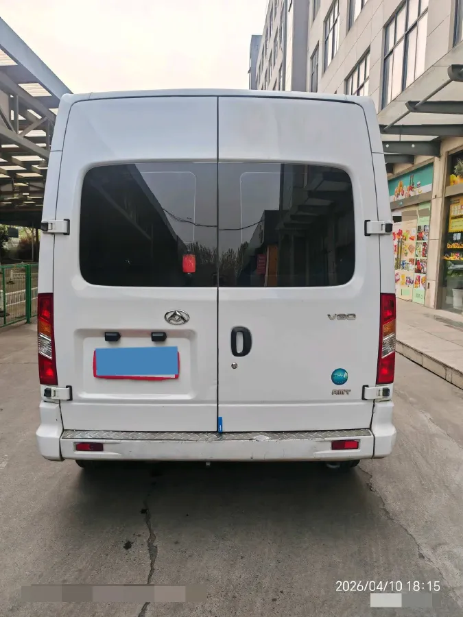 2023 MAXUS XinTu V80 2.0T 127HP L4 6MT,autocango,china used car exporter,china ev exporter,chinese used car exporter,chinese used ev exporter