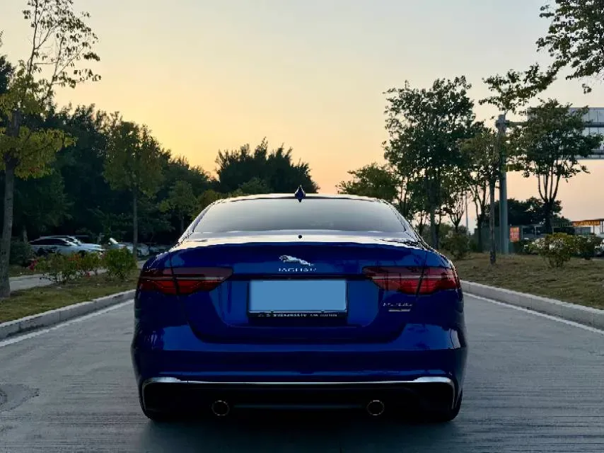 2020 Jaguar XEL 2.0T 200HP L4 8AT,autocango,china used car exporter,china ev exporter,chinese used car exporter,chinese used ev exporter