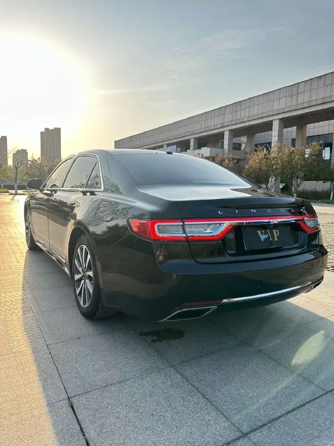 2017 Lincoln Continental 2.0T 261HP L4 6AT,autocango,china used car exporter,china ev exporter,chinese used car exporter,chinese used ev exporter