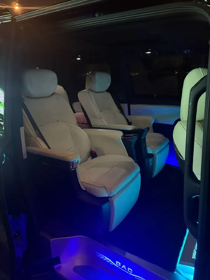 2023 GAC Trumpchi M8 2.0T 252HP L4 8AT,autocango,china used car exporter,china ev exporter,chinese used car exporter,chinese used ev exporter