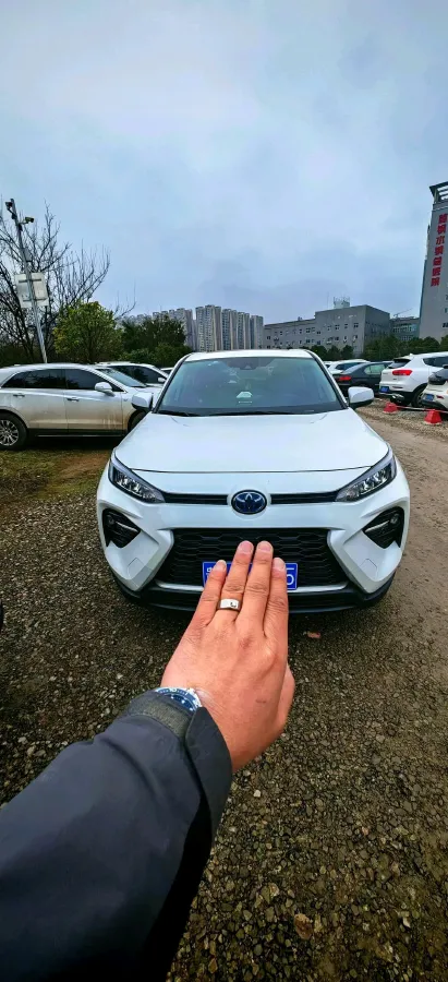 2021 Toyota Wildlander 2.5L 178HP L4 E-CVT Hybrid,autocango,china used car exporter,china ev exporter,chinese used car exporter,chinese used ev exporter