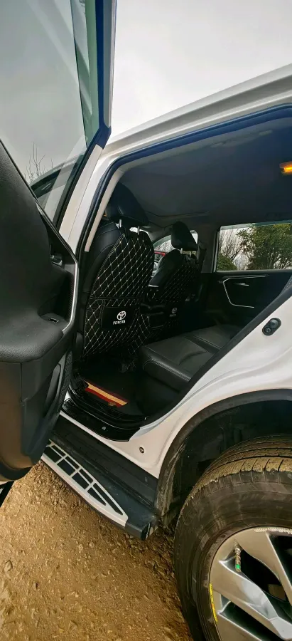 2021 Toyota Wildlander 2.5L 178HP L4 E-CVT Hybrid,autocango,china used car exporter,china ev exporter,chinese used car exporter,chinese used ev exporter