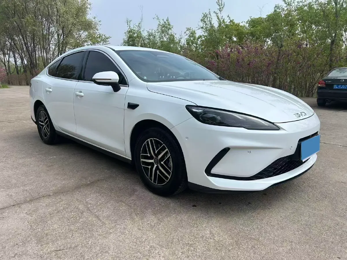 2025 BYD Seal05 DM-i 1.5L 101HP L4 E-CVT PHEV 7.68KWH,autocango,china used car exporter,china ev exporter,chinese used car exporter,chinese used ev exporter