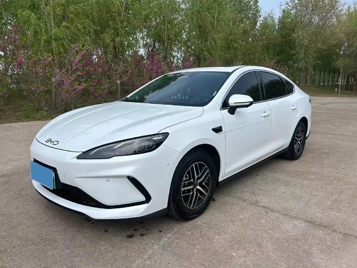 2025 BYD Seal05 DM-i 1.5L 101HP L4 E-CVT PHEV 7.68KWH,autocango,china used car exporter,china ev exporter,chinese used car exporter,chinese used ev exporter