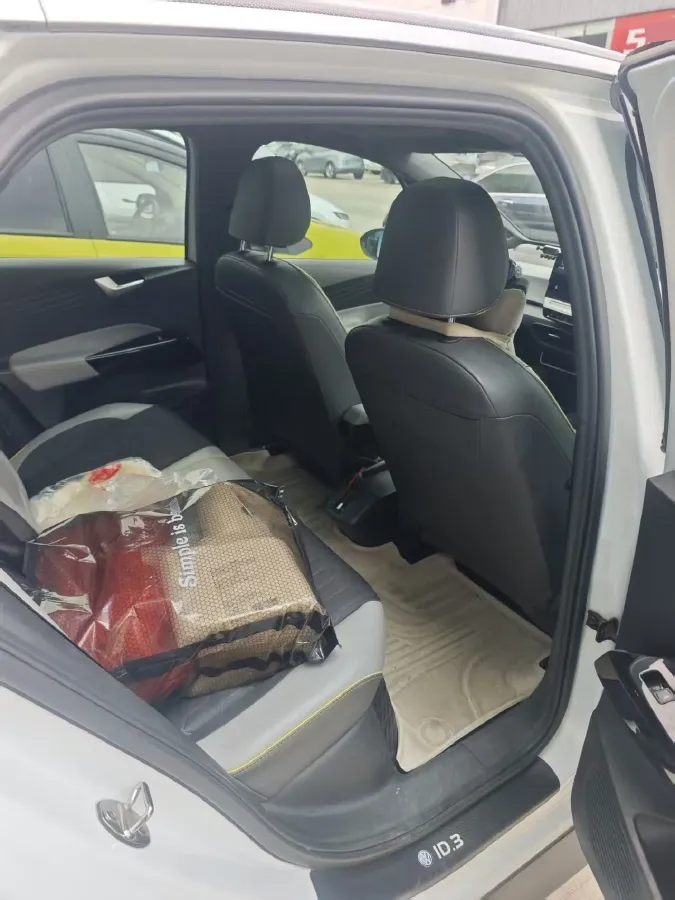 2021 Volkswagen ID.3 BEV 57.3KWH,autocango,china used car exporter,china ev exporter,chinese used car exporter,chinese used ev exporter