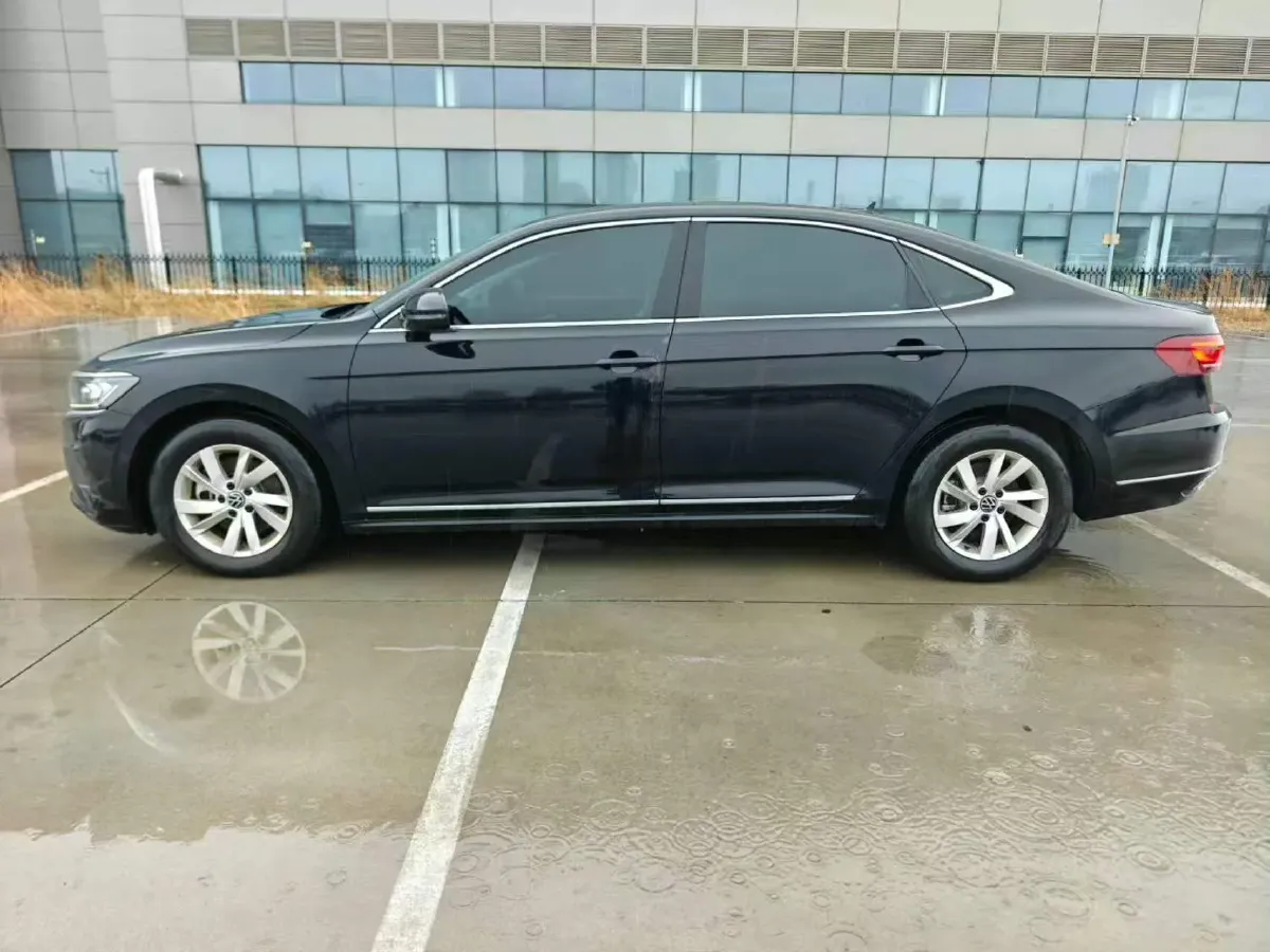 2023 Volkswagen Passat 1.4T 150HP L4 7DCT,autocango,china used car exporter,china ev exporter,chinese used car exporter,chinese used ev exporter