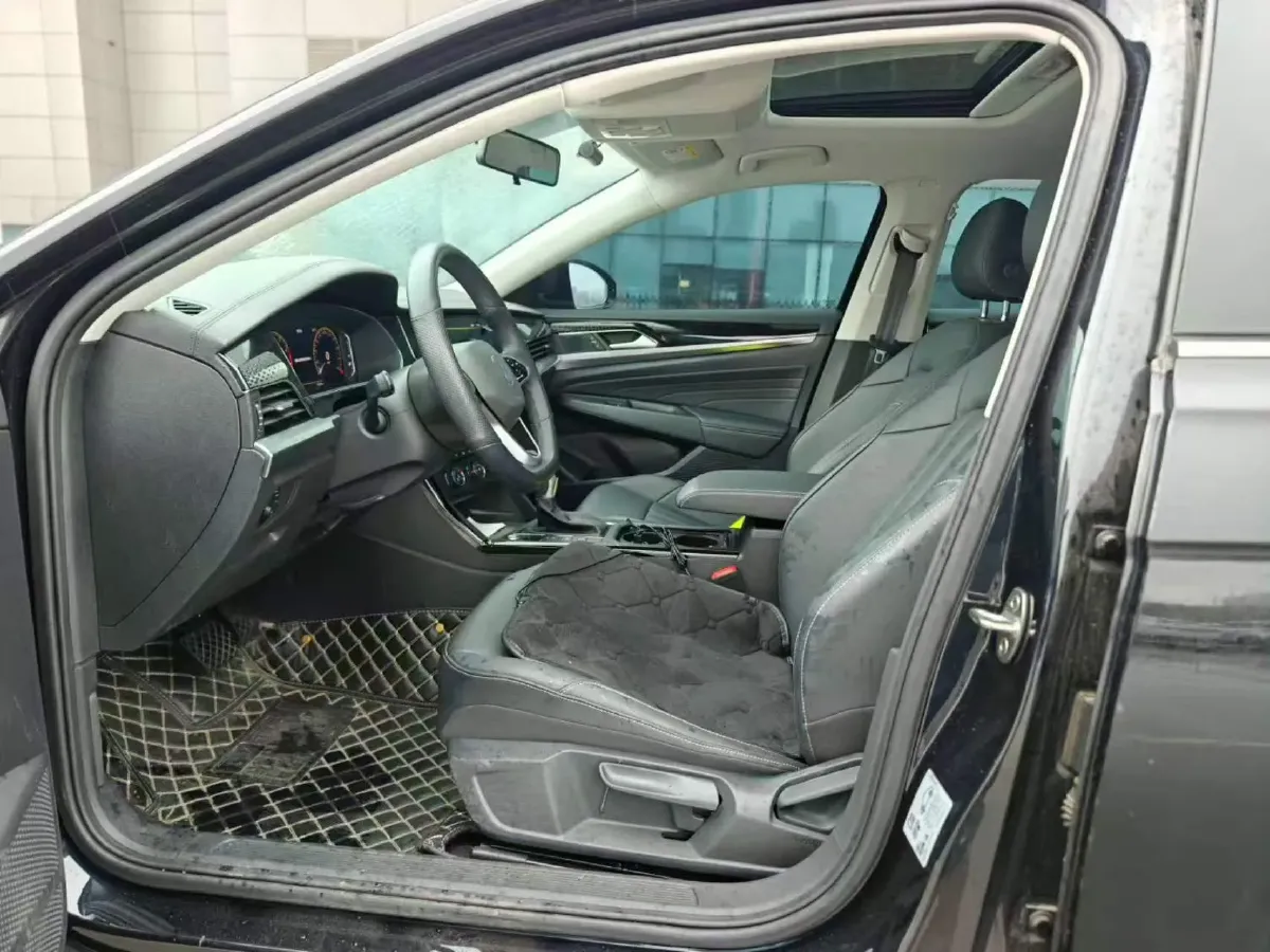 2023 Volkswagen Passat 1.4T 150HP L4 7DCT,autocango,china used car exporter,china ev exporter,chinese used car exporter,chinese used ev exporter