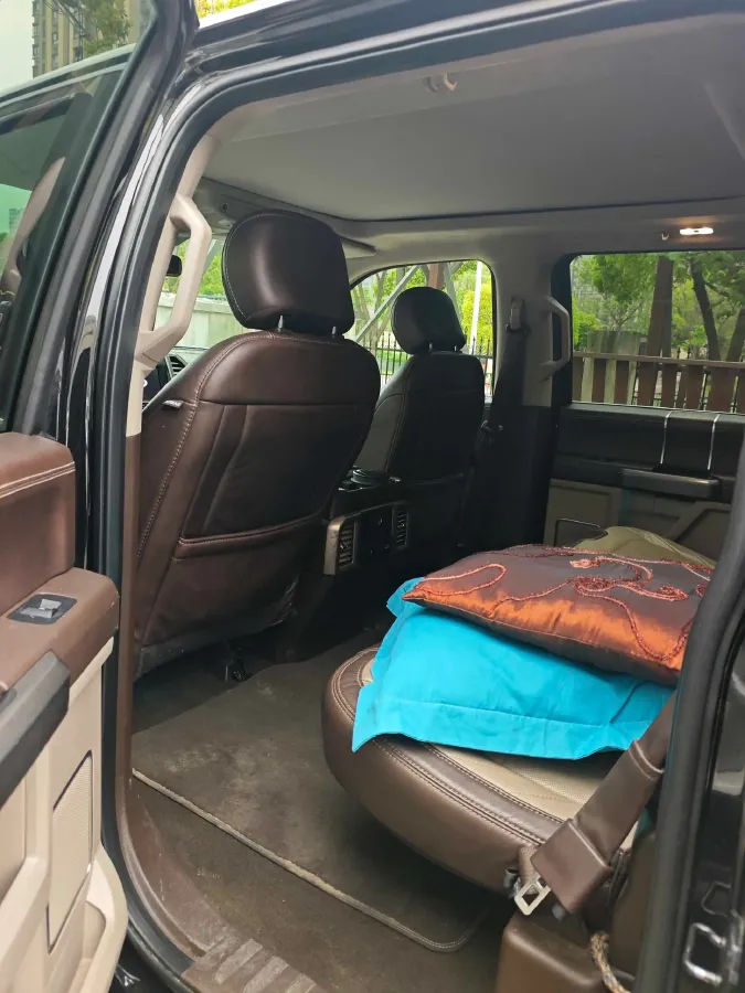 2019 Ford F-150 3.5T 381HP V6 10AT,autocango,china used car exporter,china ev exporter,chinese used car exporter,chinese used ev exporter