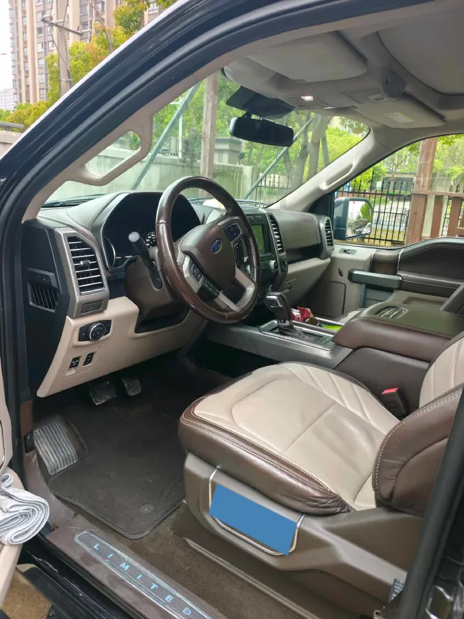 2019 Ford F-150 3.5T 381HP V6 10AT,autocango,china used car exporter,china ev exporter,chinese used car exporter,chinese used ev exporter