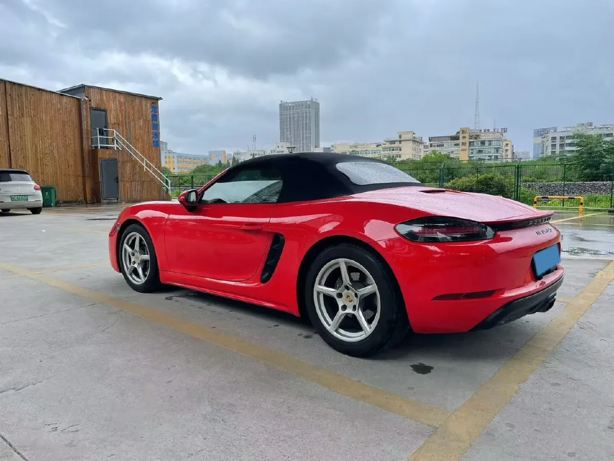 2018 Porsche 718 2.0T 250HP H4 7DCT,autocango,china used car exporter,china ev exporter,chinese used car exporter,chinese used ev exporter