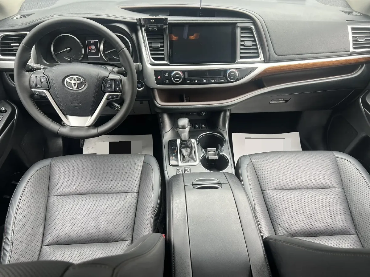 2019 Lincoln MKC 2.0T 203HP L4 6AT,autocango,china used car exporter,china ev exporter,chinese used car exporter,chinese used ev exporter