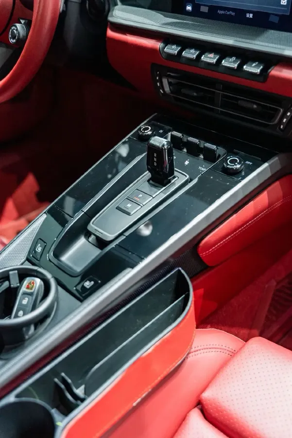 2023 Porsche 911 3.0T 385HP H6 8DCT,autocango,china used car exporter,china ev exporter,chinese used car exporter,chinese used ev exporter