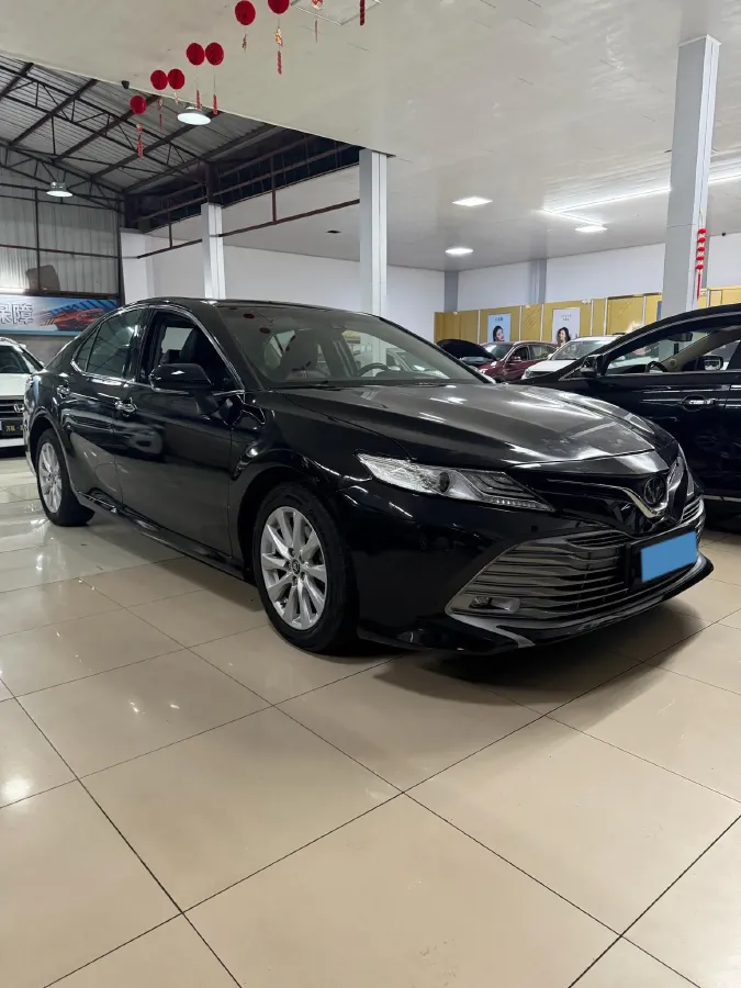 2018 Toyota Camry 2.0L 169HP L4 6AT,autocango,china used car exporter,china ev exporter,chinese used car exporter,chinese used ev exporter