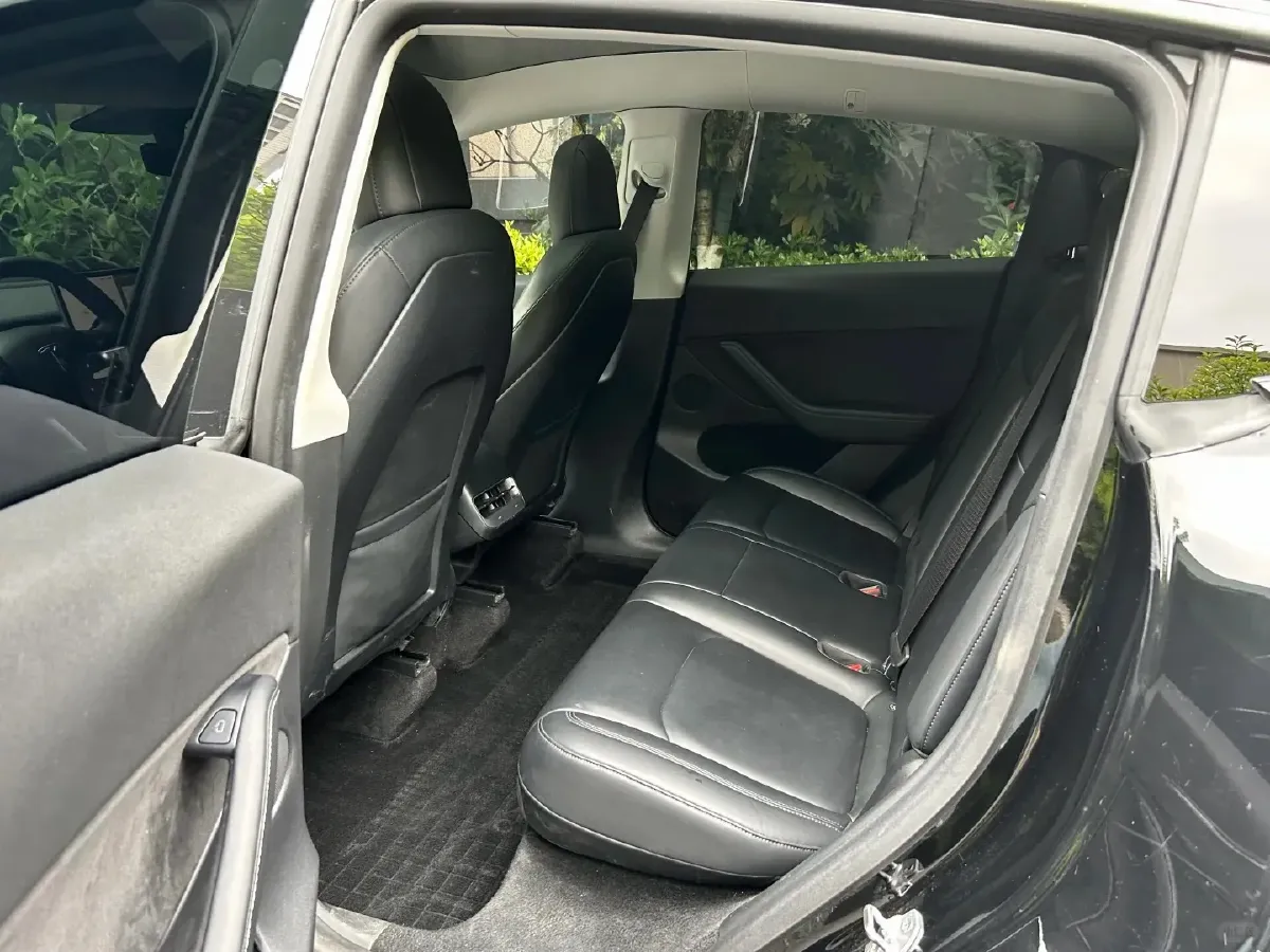 2021 Tesla Model Y BEV 60KWH,autocango,china used car exporter,china ev exporter,chinese used car exporter,chinese used ev exporter