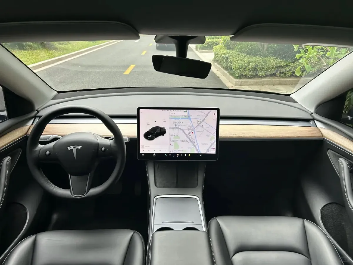 2021 Tesla Model Y BEV 60KWH,autocango,china used car exporter,china ev exporter,chinese used car exporter,chinese used ev exporter