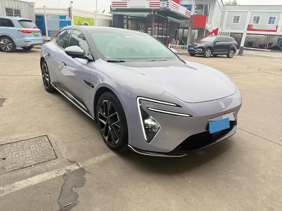 2025 Avatr 06 REEV 156HP REEV,autocango,china used car exporter,china ev exporter,chinese used car exporter,chinese used ev exporter