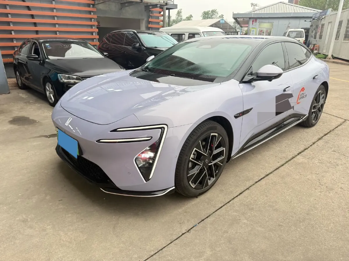 2025 Avatr 06 REEV 156HP REEV,autocango,china used car exporter,china ev exporter,chinese used car exporter,chinese used ev exporter