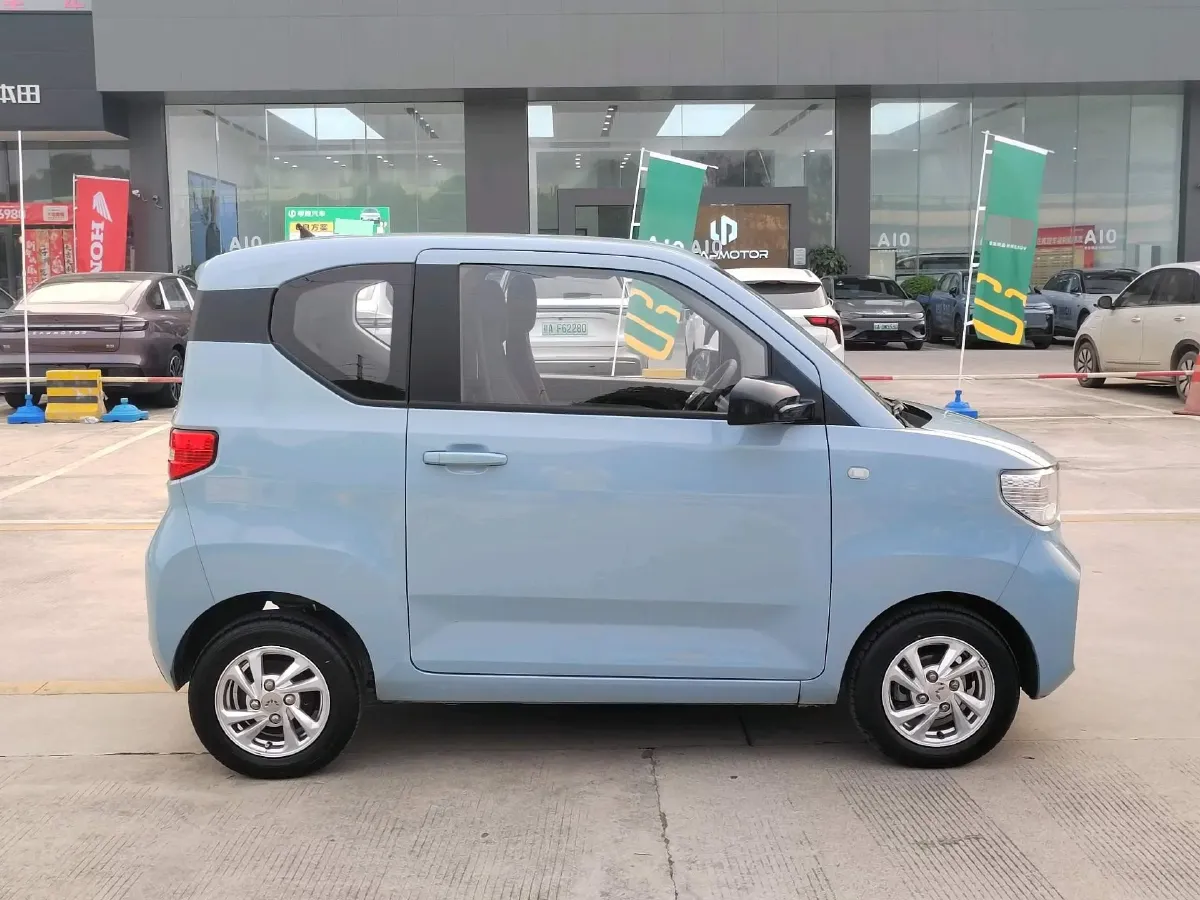 2021 WuLing HongGuang MINI EV BEV 13.8KWH,autocango,china used car exporter,china ev exporter,chinese used car exporter,chinese used ev exporter