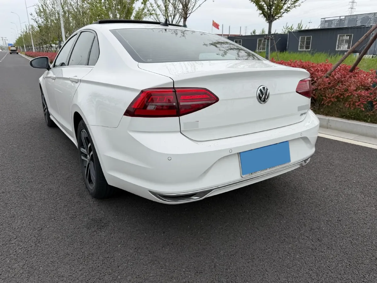 2021 Volkswagen Lamando 1.4T 150HP L4 7DCT,autocango,china used car exporter,china ev exporter,chinese used car exporter,chinese used ev exporter