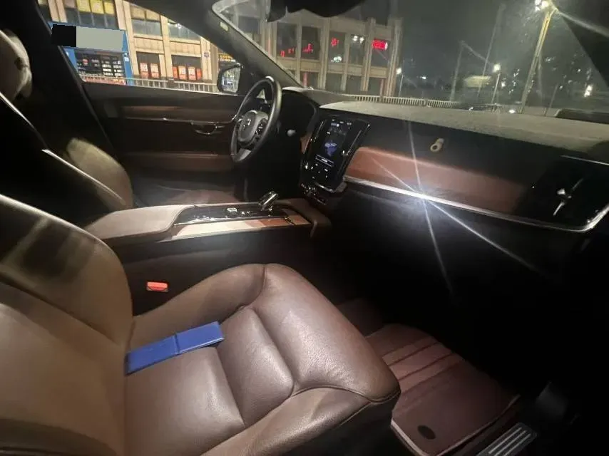 2024 Volvo S90 2.0T 250HP L4 8AT,autocango,china used car exporter,china ev exporter,chinese used car exporter,chinese used ev exporter