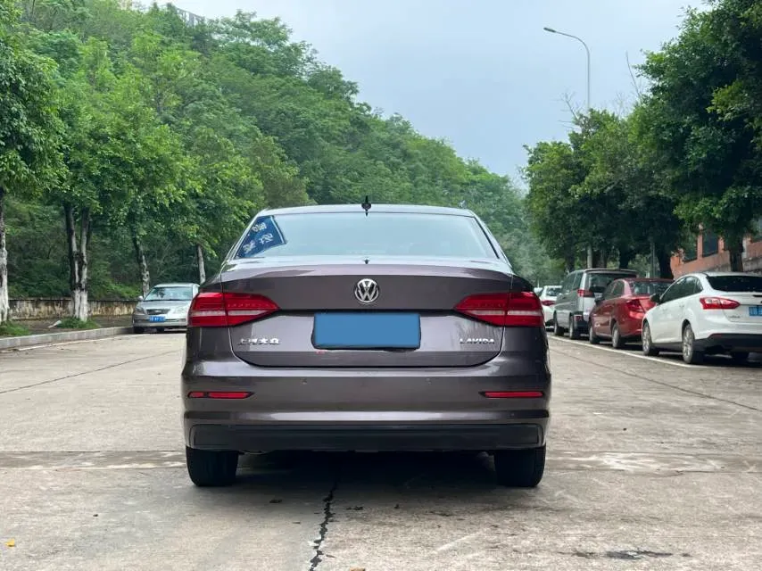 2018 Landwind XiaoYao 1.5T 163HP L4 CVT,autocango,china used car exporter,china ev exporter,chinese used car exporter,chinese used ev exporter