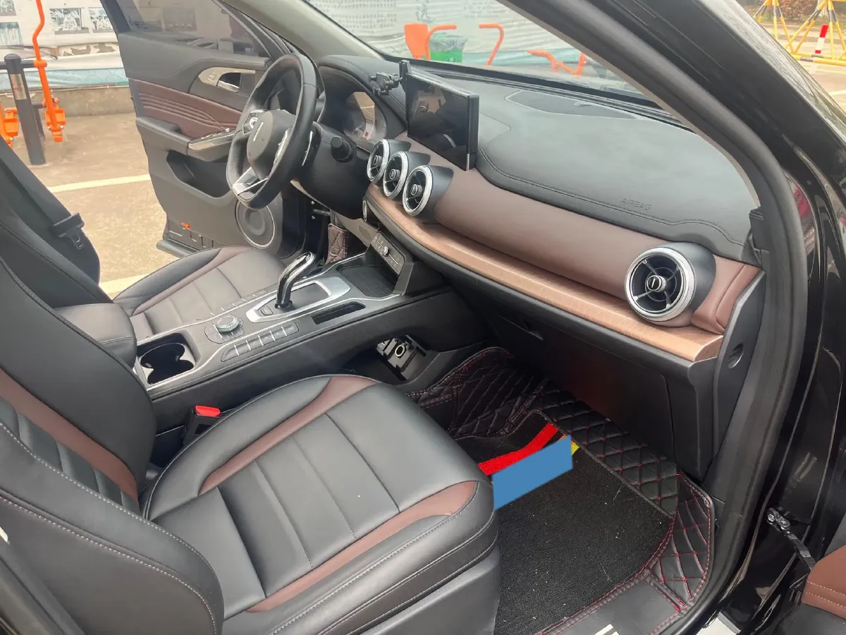 2021 WEY VV5 1.5T 171HP L4 7DCT,autocango,china used car exporter,china ev exporter,chinese used car exporter,chinese used ev exporter