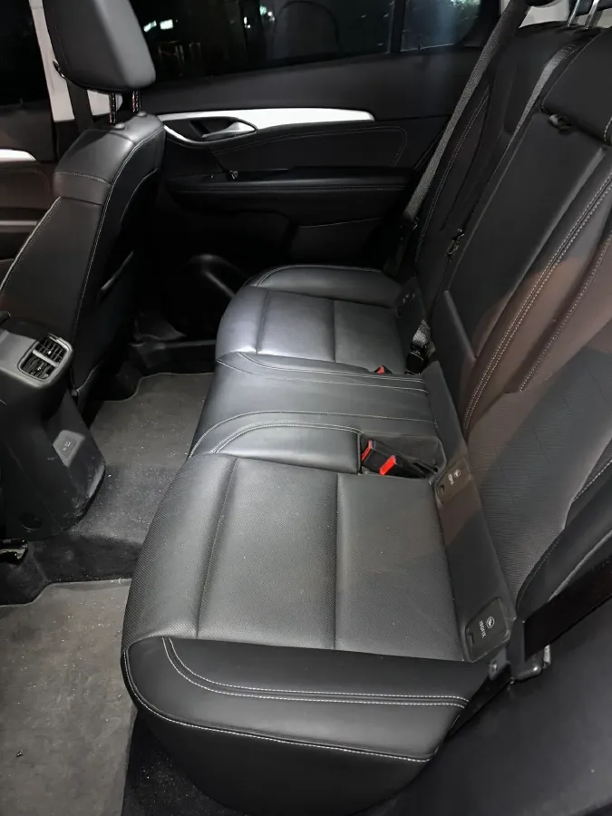 2025 Buick EnvisionPlus 2.0T 237HP L4 9AT,autocango,china used car exporter,china ev exporter,chinese used car exporter,chinese used ev exporter