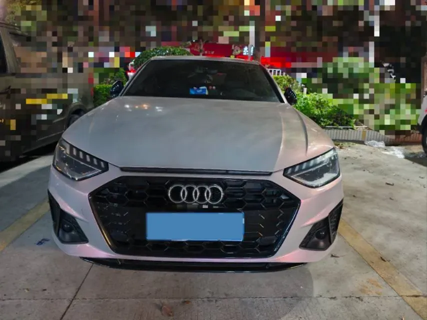 2023 Audi A4L 2.0T 190HP L4 7DCT,autocango,china used car exporter,china ev exporter,chinese used car exporter,chinese used ev exporter