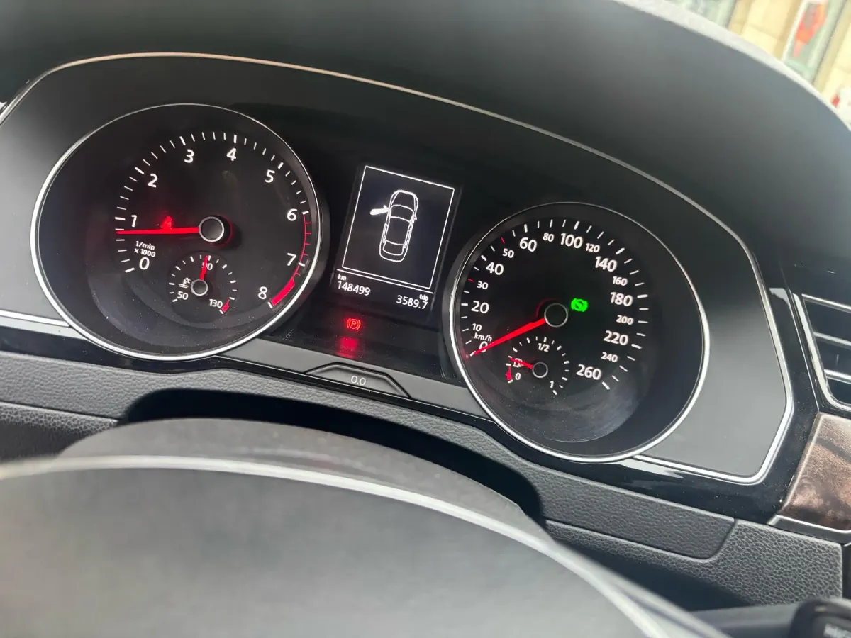 2019 Volkswagen Magotan 2.0T 186HP L4 7DCT,autocango,china used car exporter,china ev exporter,chinese used car exporter,chinese used ev exporter