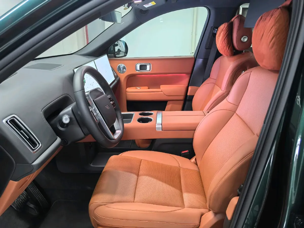 2025 Li L9 Range Extended 154HP REEV,autocango,china used car exporter,china ev exporter,chinese used car exporter,chinese used ev exporter