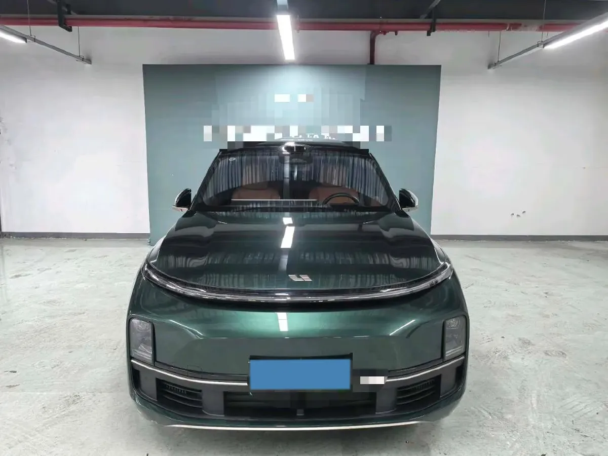 2025 Li L9 Range Extended 154HP REEV,autocango,china used car exporter,china ev exporter,chinese used car exporter,chinese used ev exporter
