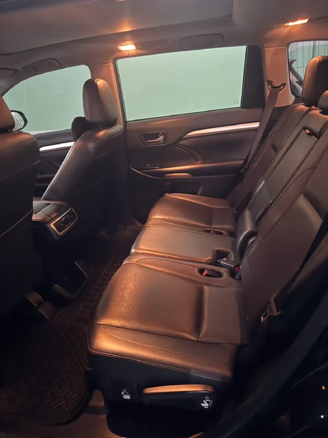 2019 Mazda CX-8 2.5L 192HP L4 6AT,autocango,china used car exporter,china ev exporter,chinese used car exporter,chinese used ev exporter